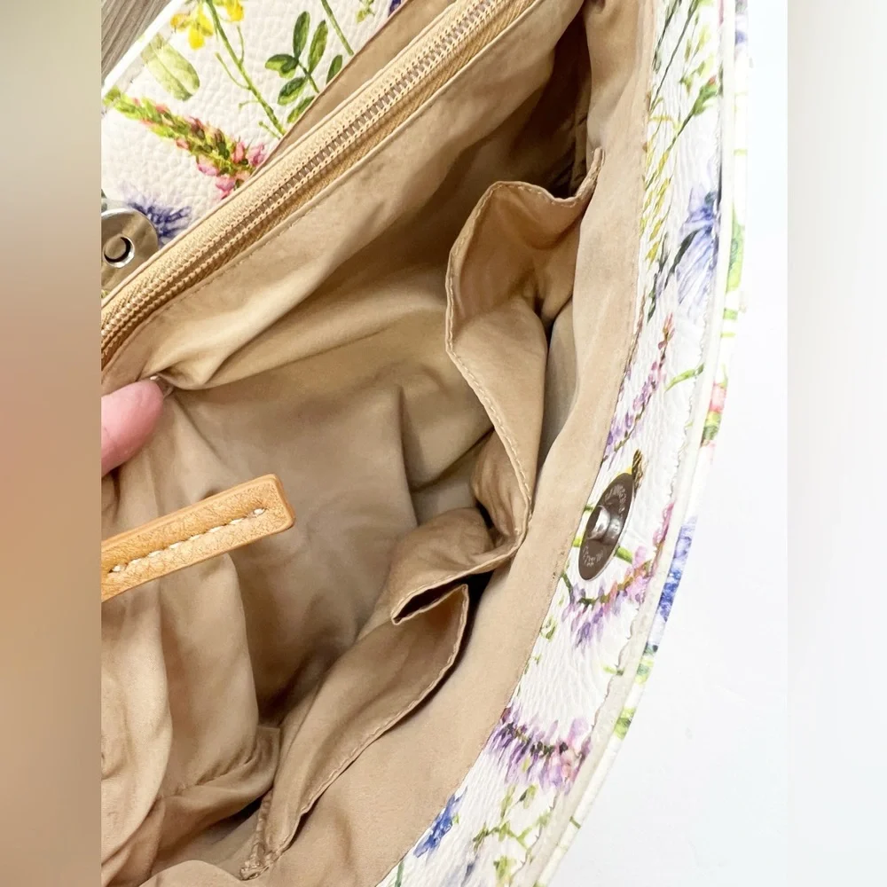 Koltov Ginny Bucket Bag Flowers Butterfly Spring Summer Chic Cute Casual